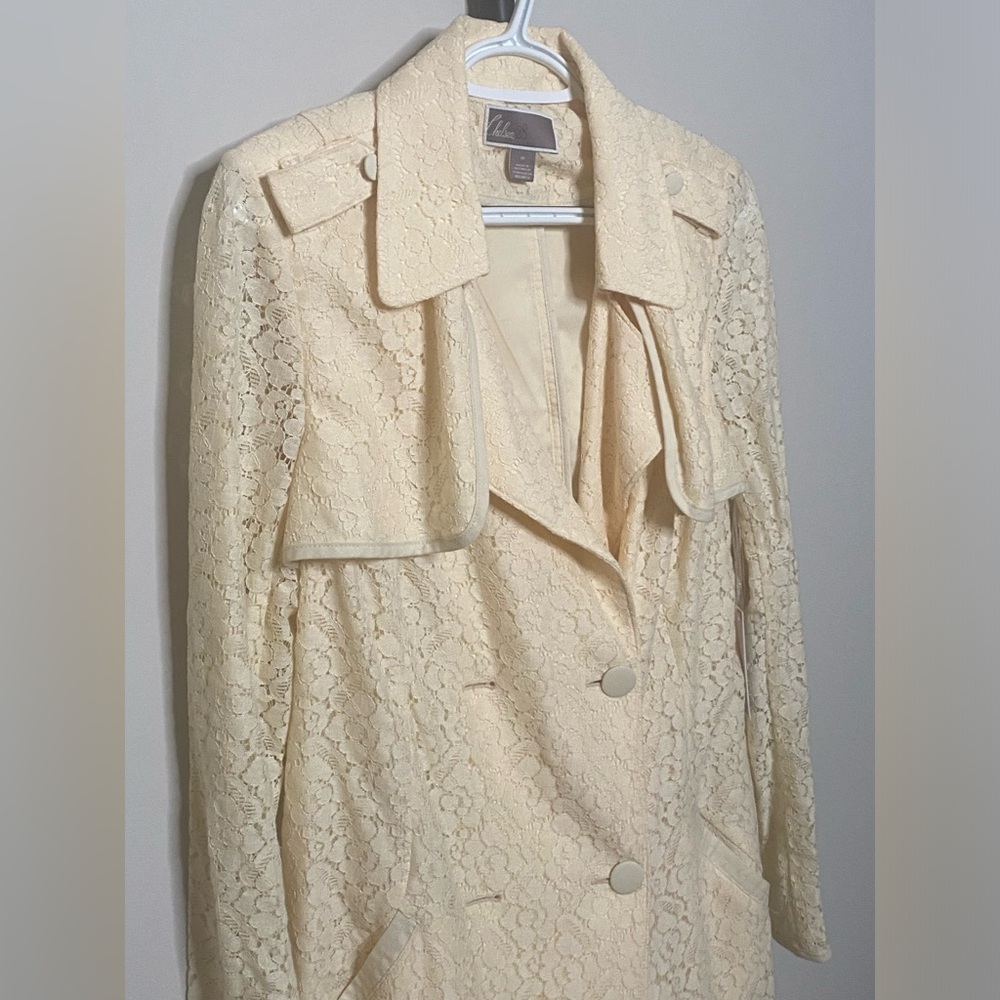 Chelsea 28 lace trenchcoat